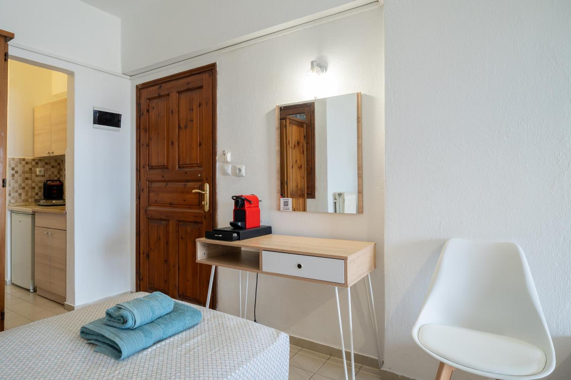 House Mistral Apartamento Néos Marmarás Exterior foto